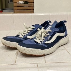 Vans Ultrarange Blue and White Suede Mens 11 Great Used Condition